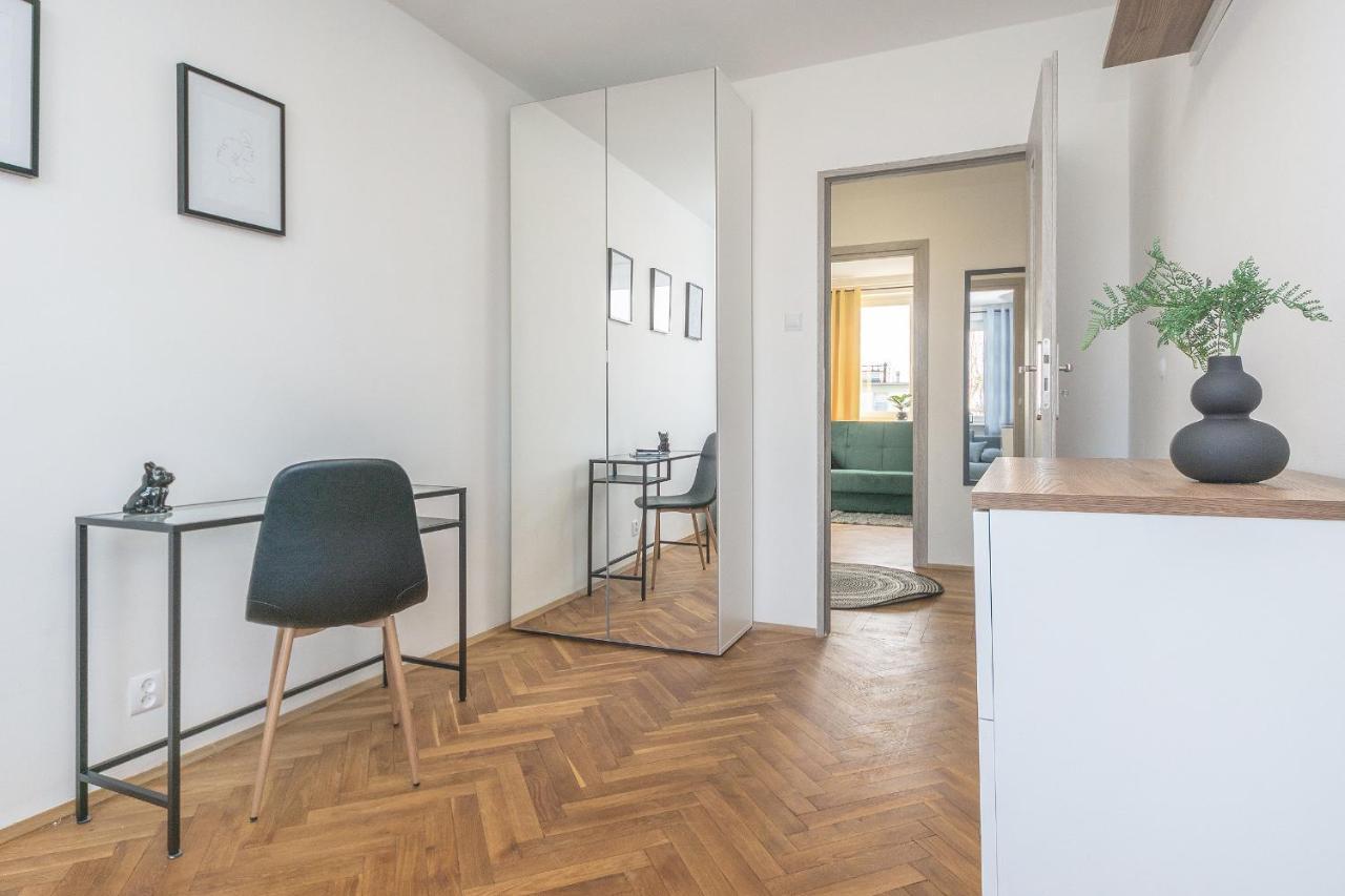 גדנסק Glow Apartments, Apartament Kolobrzeska מראה חיצוני תמונה