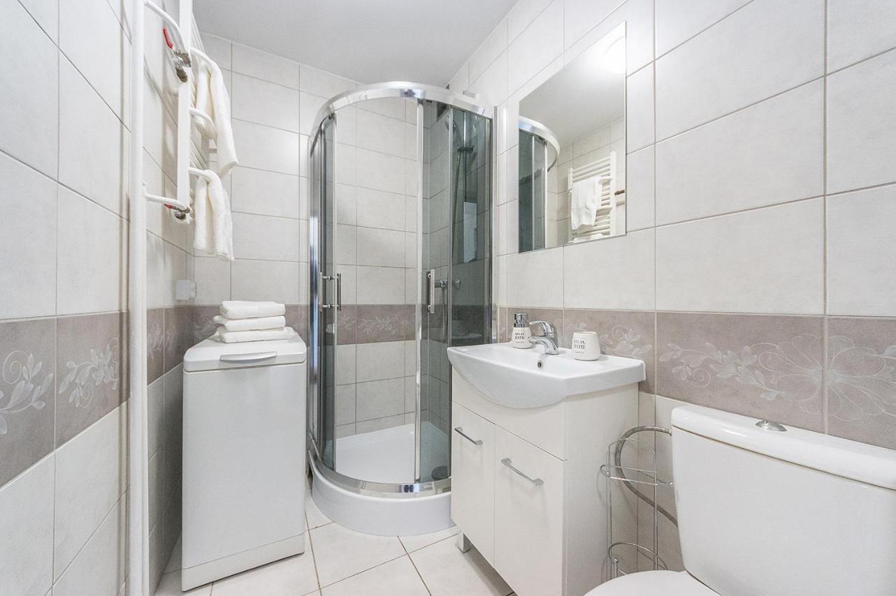 גדנסק Glow Apartments, Apartament Kolobrzeska מראה חיצוני תמונה